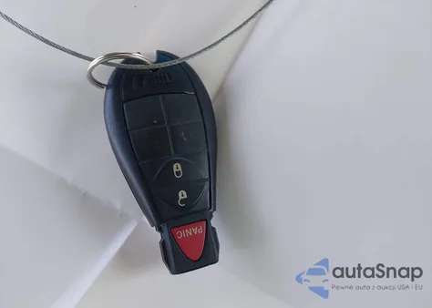 2016 Ram 1500 Tradesman из США, поврежденный, VIN 3C6JR6AT0GG331339